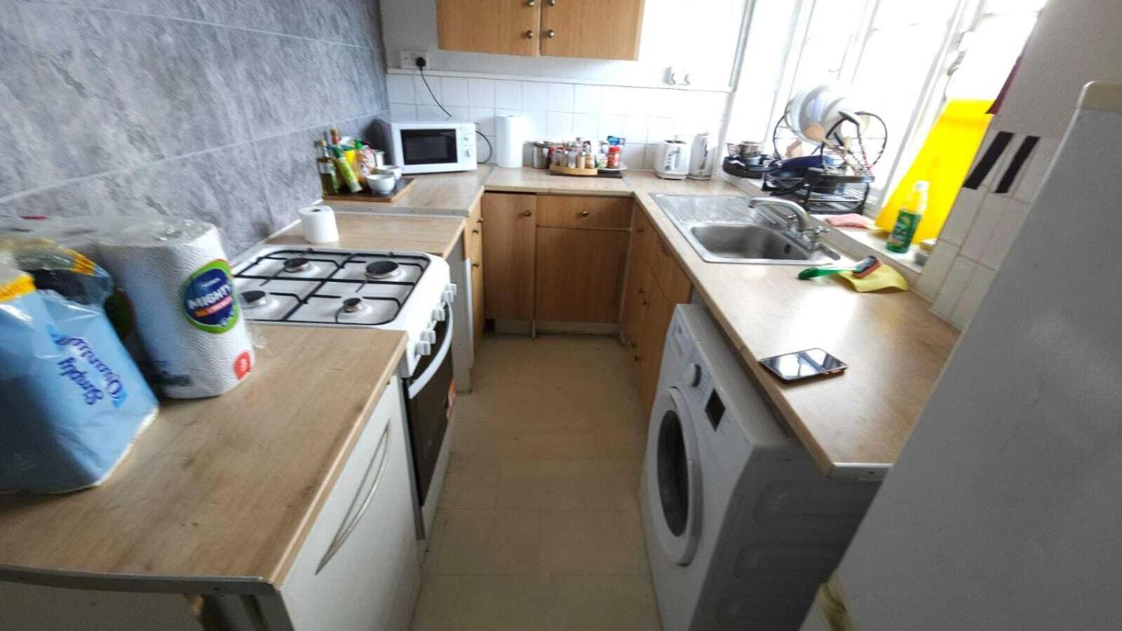 London Edgware Station Apartment Oda fotoğraf