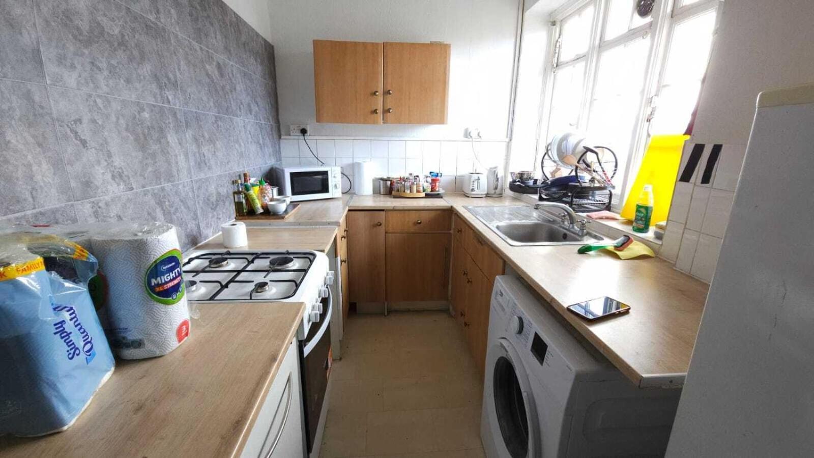 London Edgware Station Apartment Oda fotoğraf